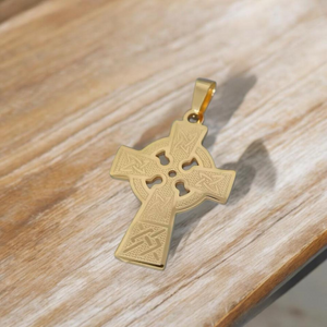 COLAR CRUZ CELTA EM AÇO INOX ESTILO E FÉ - PRATA & DOURADO